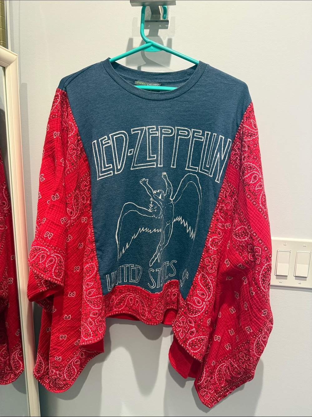 Led Zeppelin Graphic Band Tunic - Navy & Red